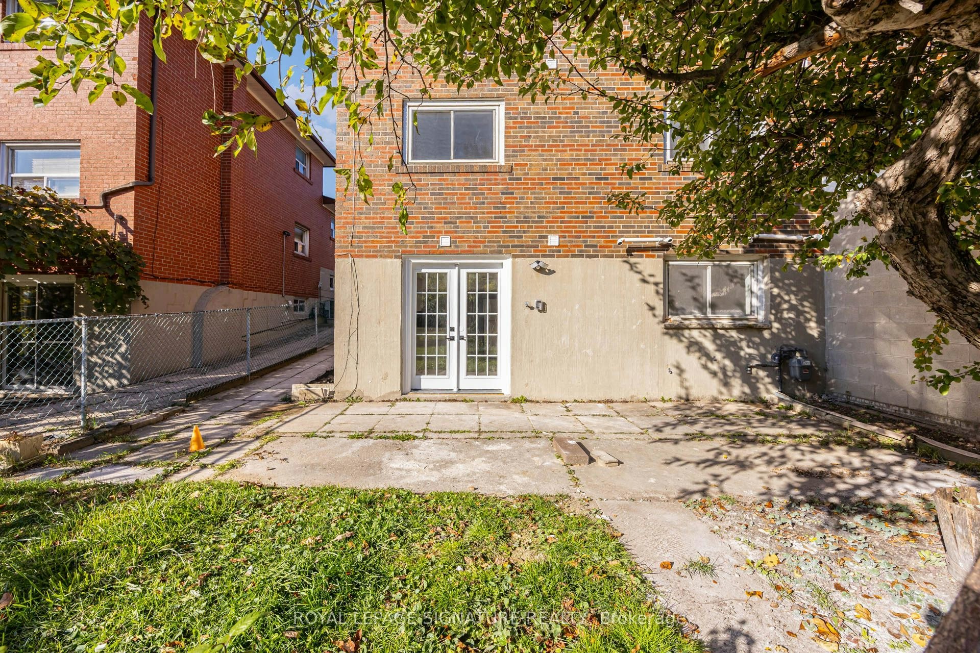 Bsmt-135 Cabana Drive, Toronto, ON, M9L 1L1 - 4