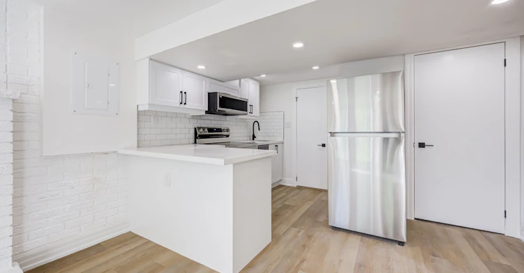 Bsmt-135 Cabana Drive, Toronto, ON, M9L 1L1 - 8