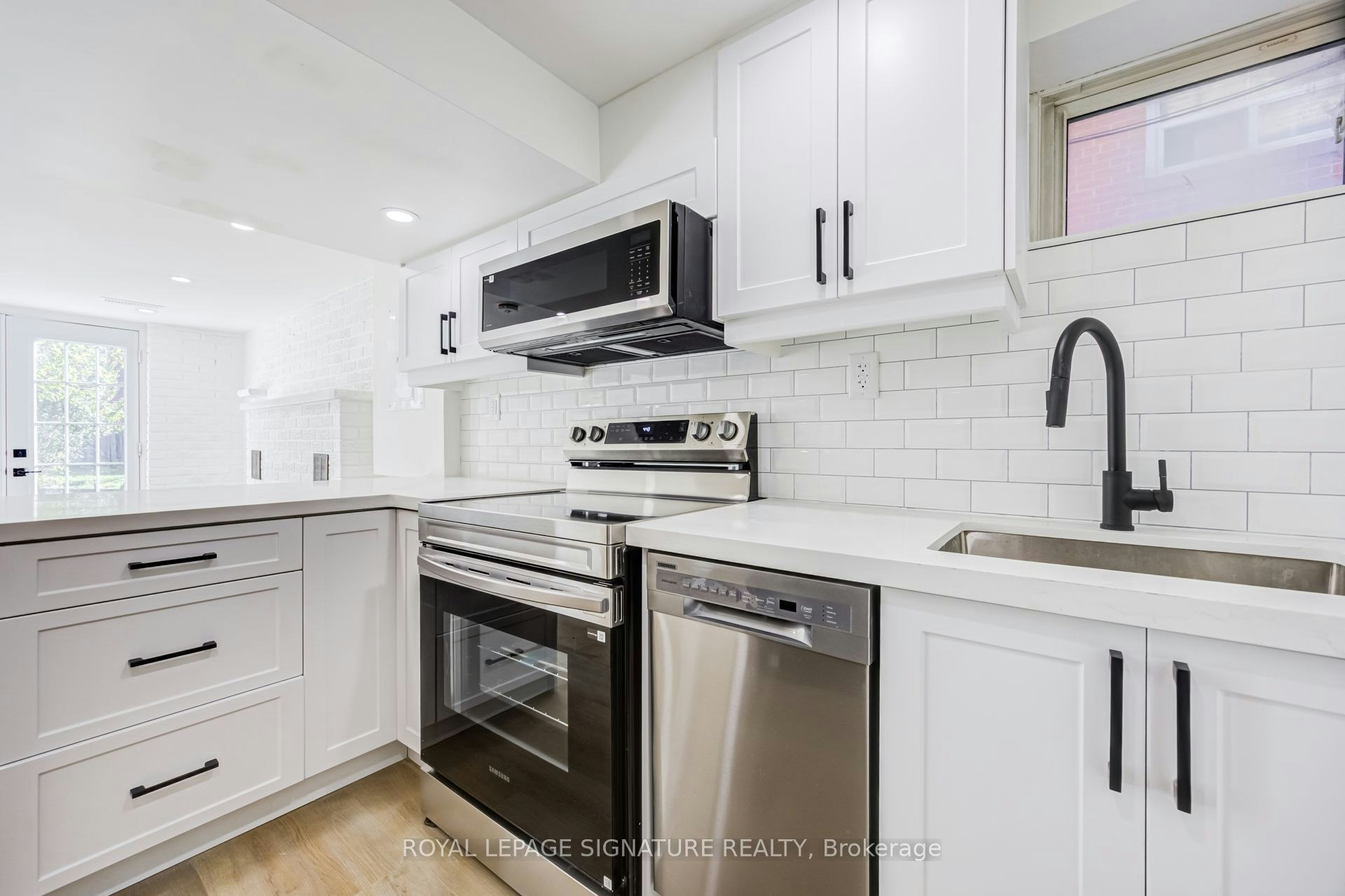 Bsmt-135 Cabana Drive, Toronto, ON, M9L 1L1 - 20