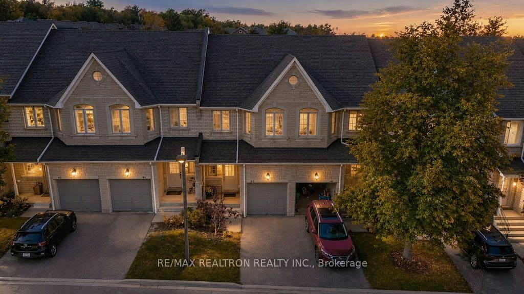 45-5525 Palmerston Crescent, Mississauga, ON, L5M 6C7