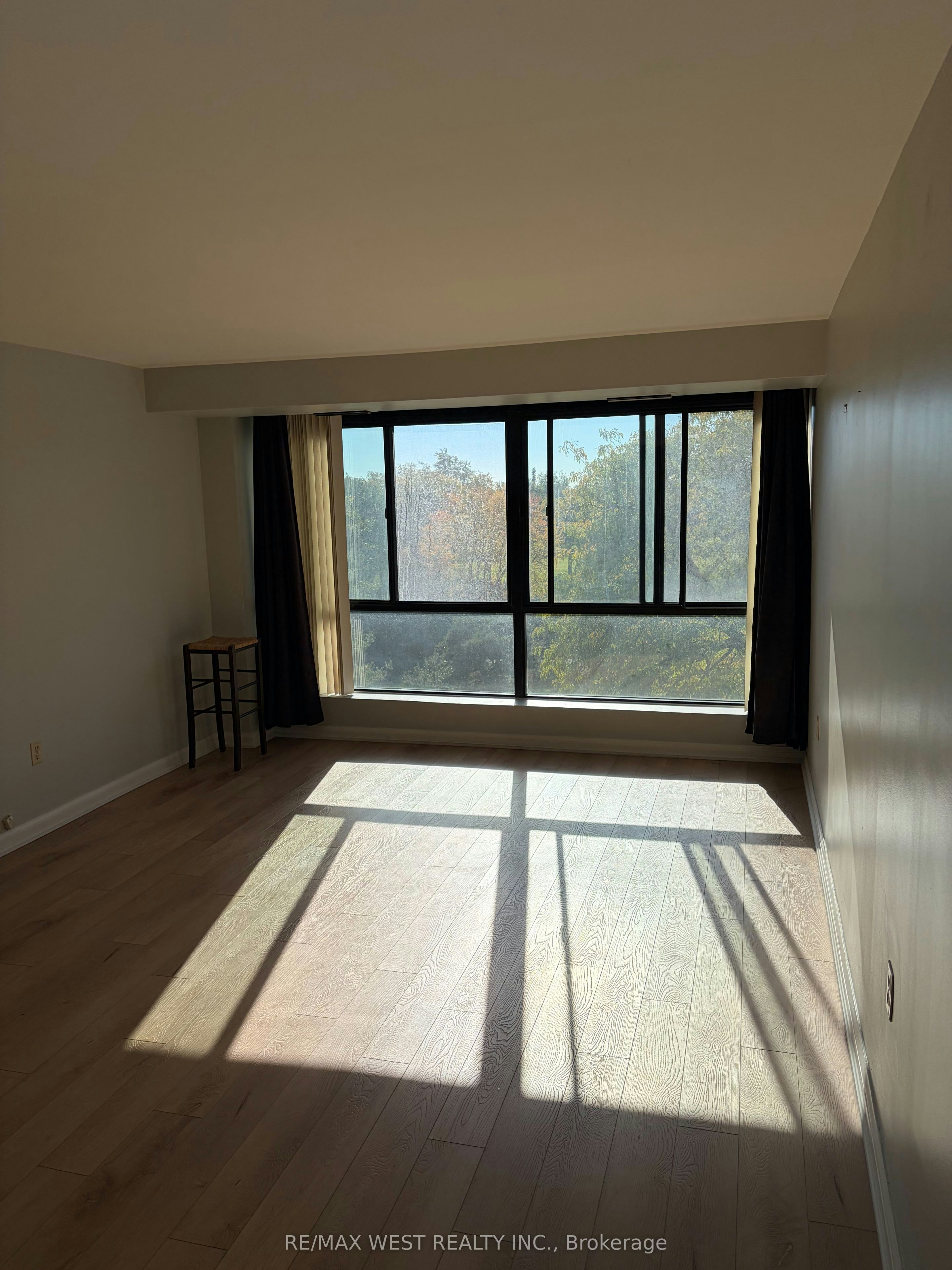 506-1400 Dixie Road, Mississauga, ON, L5E 3E1 - 12