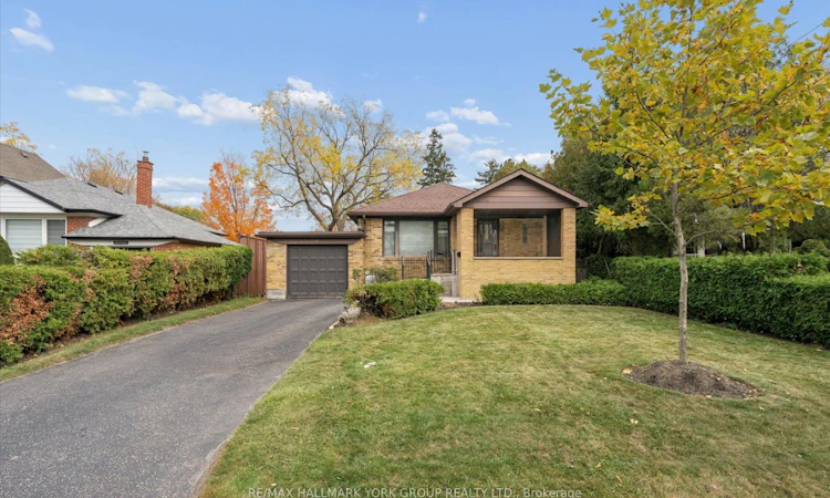 37 Agar Crescent