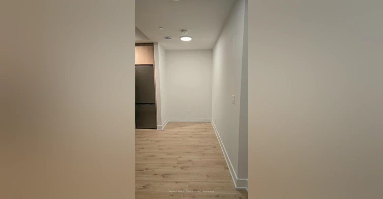 323-3008 William Cutmore Boulevard, Oakville, ON, L6H 8E7 - 3