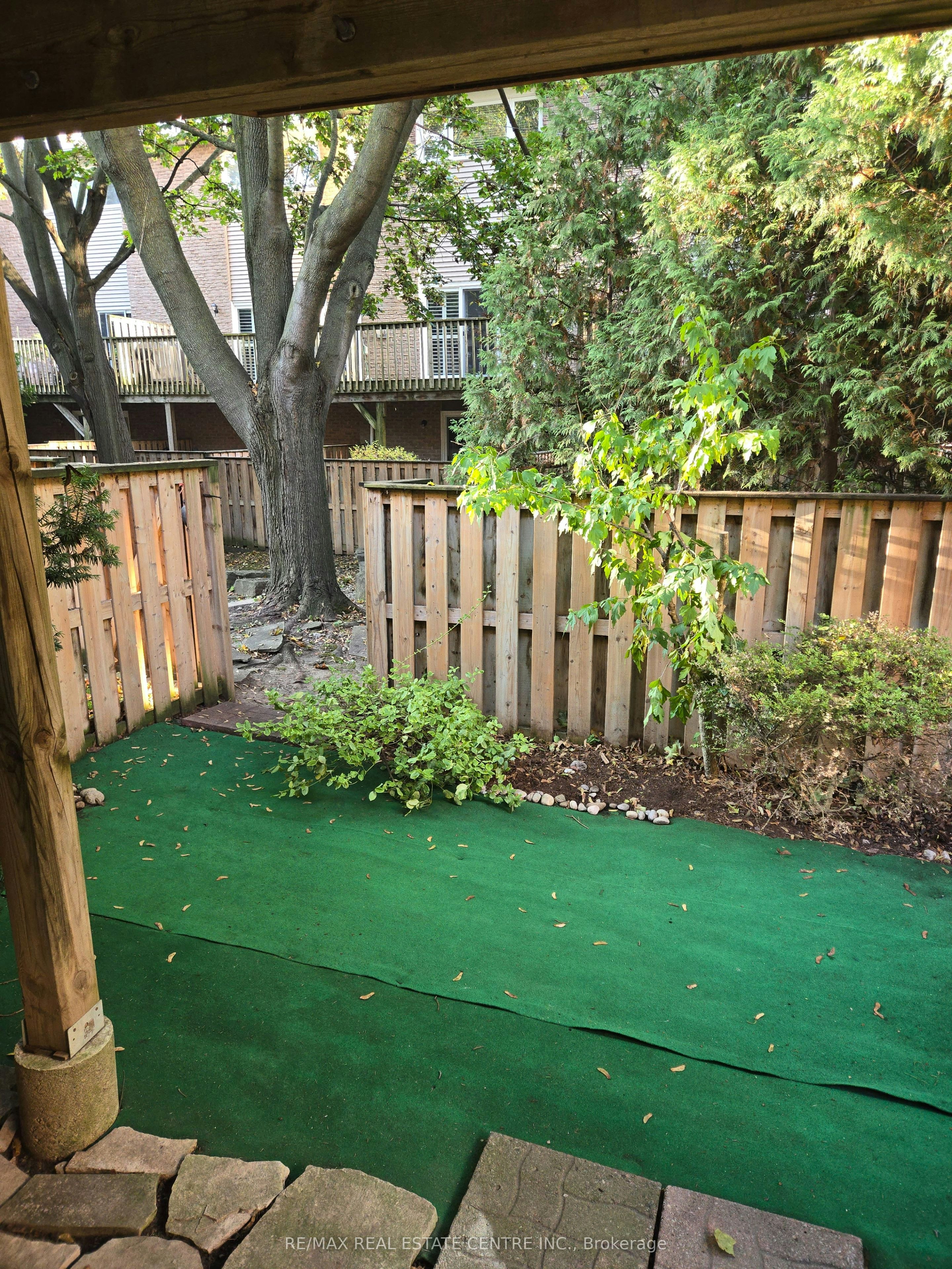 2274 Marine Drive, Oakville, ON, L6L 1C1 - 14