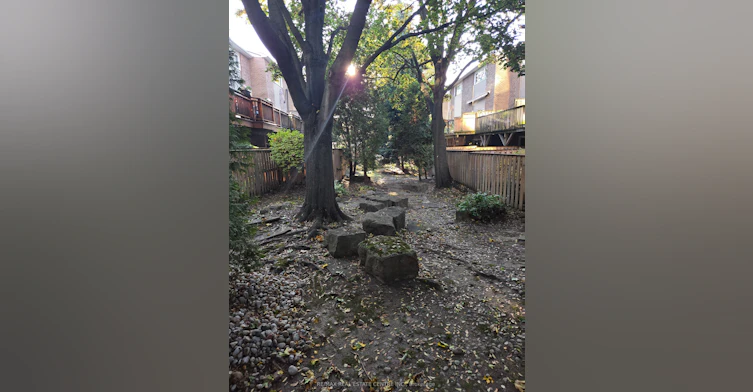 2274 Marine Drive, Oakville, ON, L6L 1C1 - 15