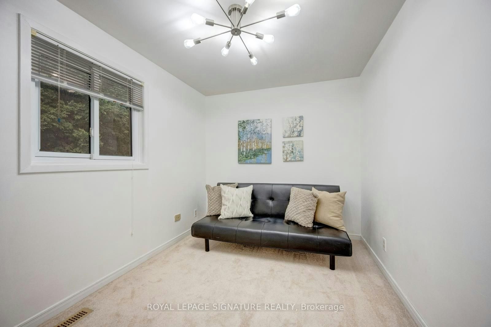77 Mccraney Street W, Oakville, ON, L6H 1H5 - 16