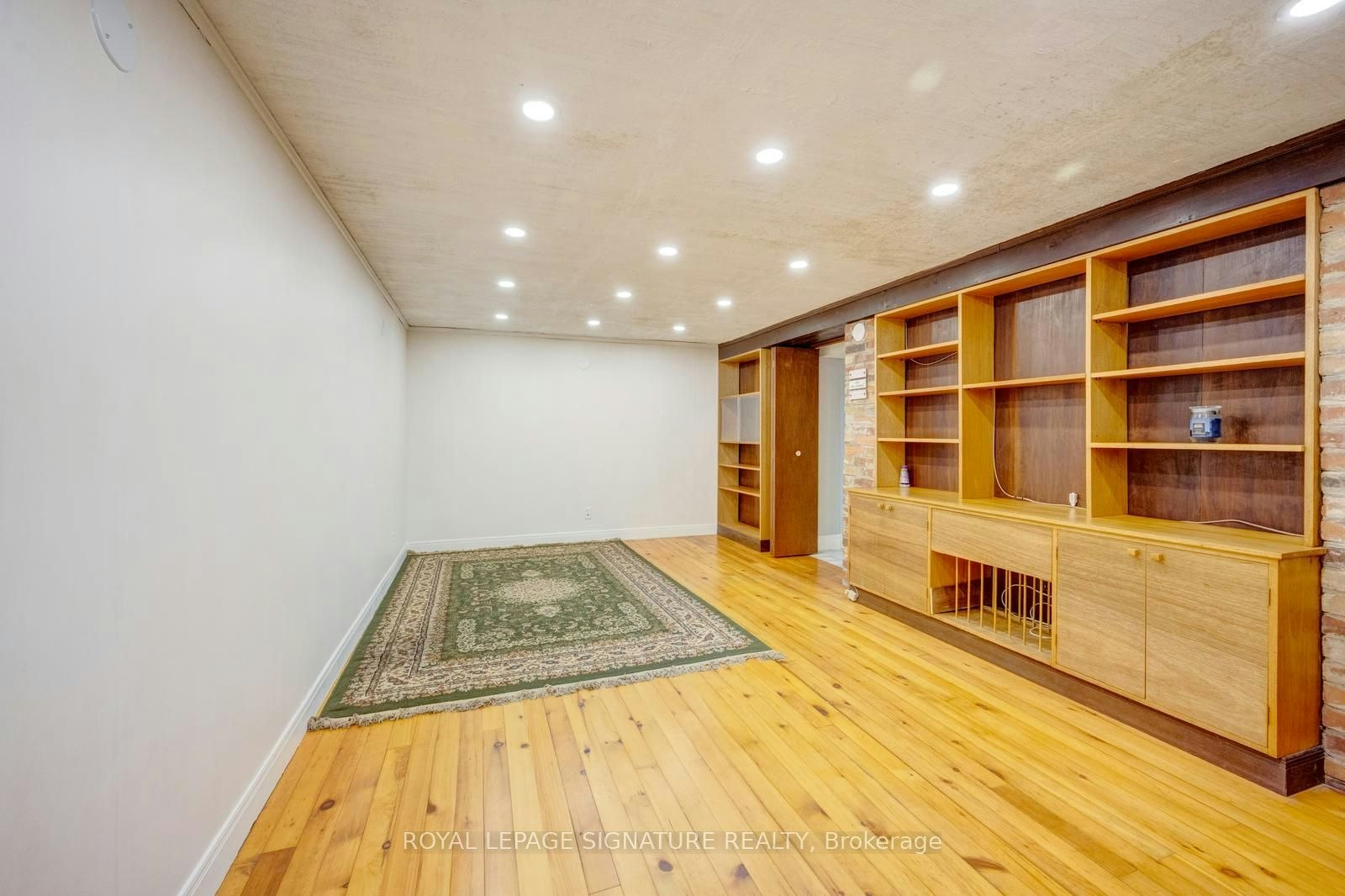 77 Mccraney Street W, Oakville, ON, L6H 1H5 - 26