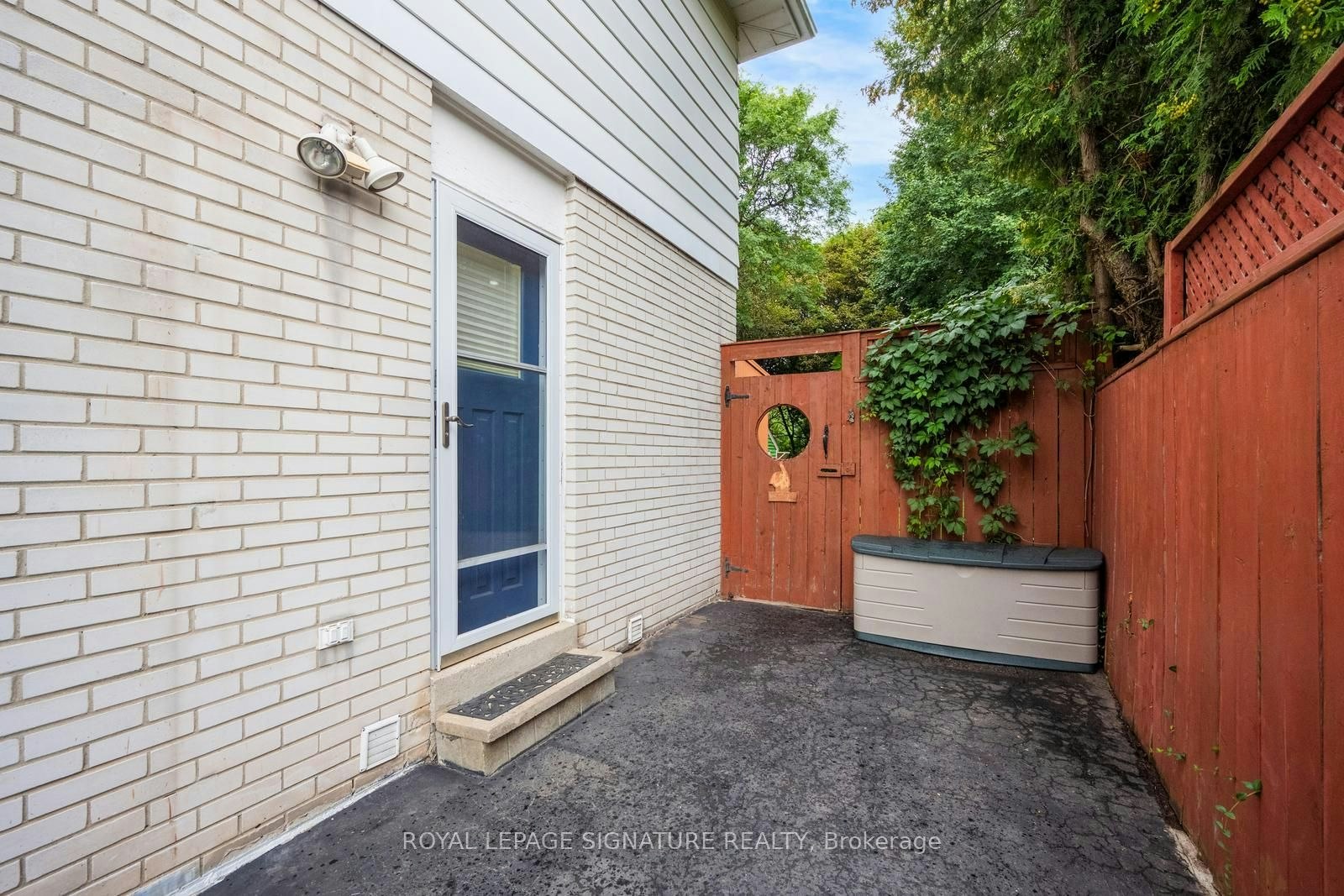 77 Mccraney Street W, Oakville, ON, L6H 1H5 - 4