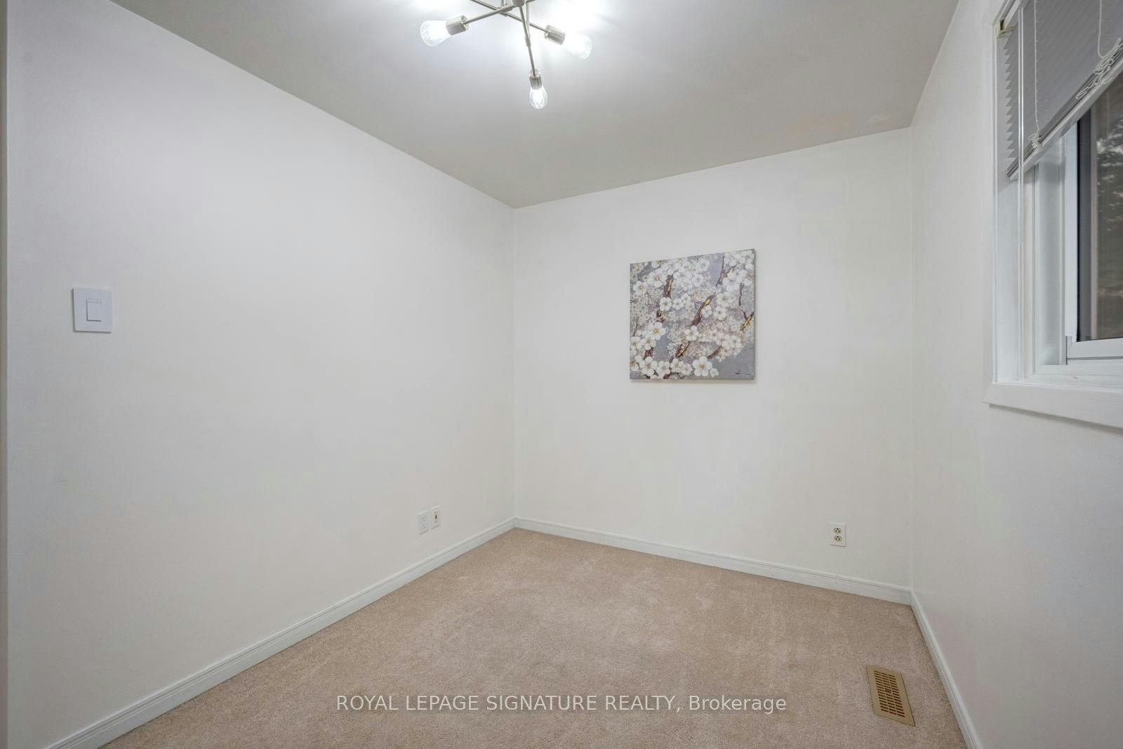 77 Mccraney Street W, Oakville, ON, L6H 1H5 - 12