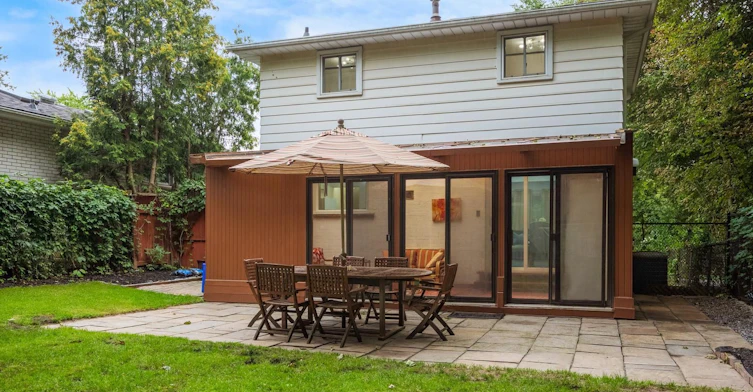 77 Mccraney Street W, Oakville, ON, L6H 1H5 - 39
