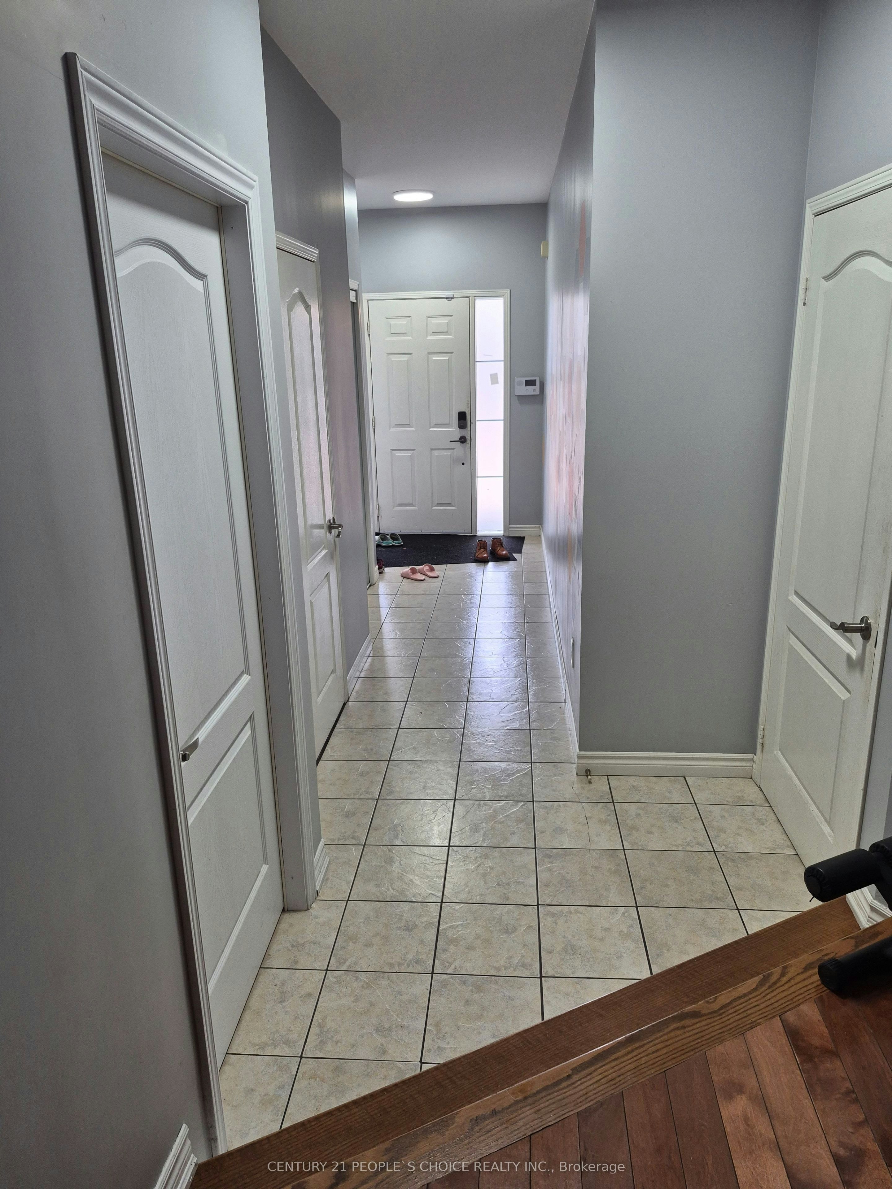 45 Rotunda Street, Brampton, ON, L6X 5E3 - 3