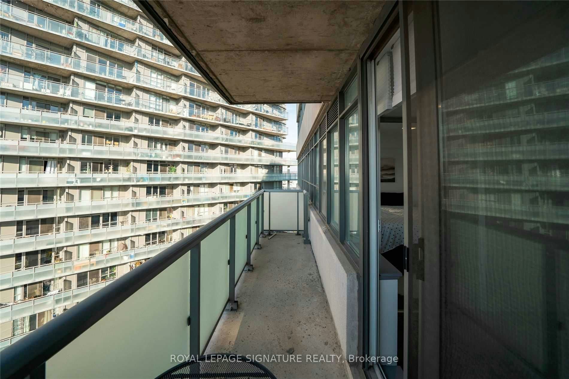 1318-20 Joe Shuster Way, Toronto, ON, M6K 0A3 - 24