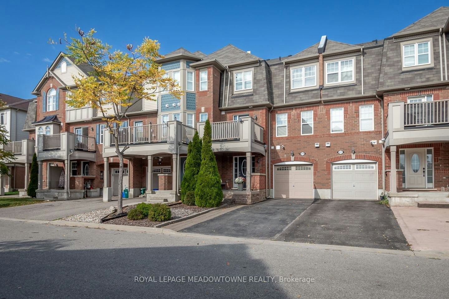 219 Septimus Heights, Milton, ON, L9T 8N7