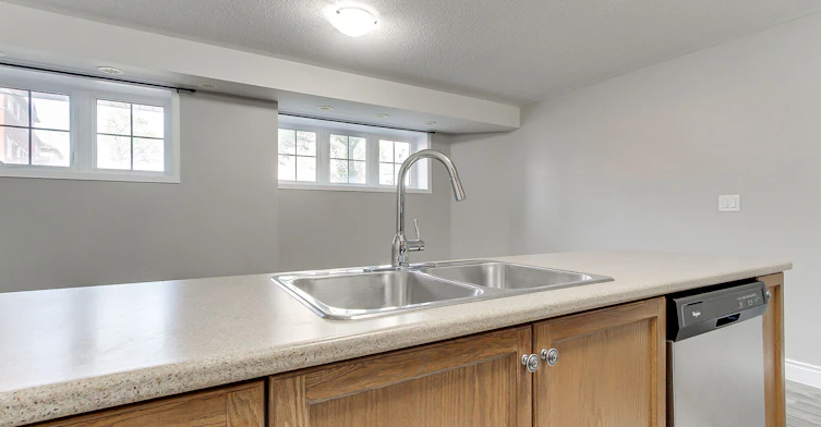 3-133 Isaac Devins Boulevard, Toronto, ON, M9M 0C4 - 6