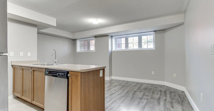 3-133 Isaac Devins Boulevard, Toronto, ON, M9M 0C4 - 9