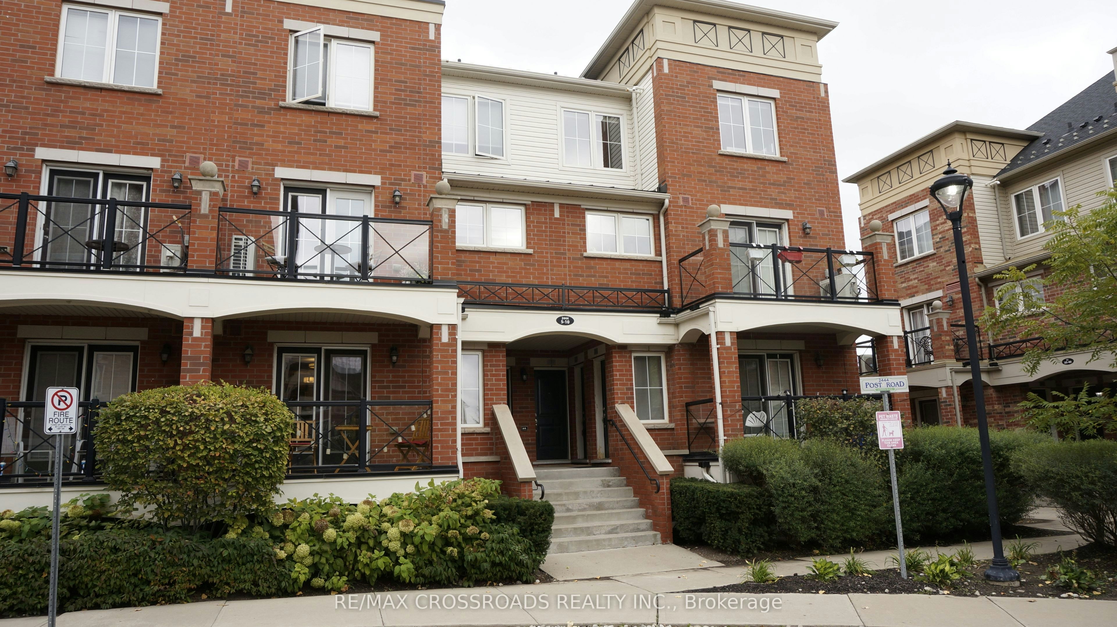 6-2444 Post Road, Oakville, ON, L6H 0J2