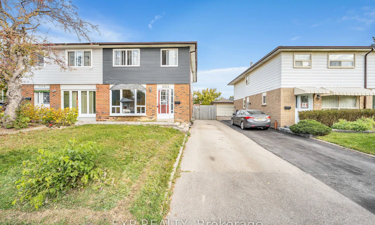 3313 Acala Crescent