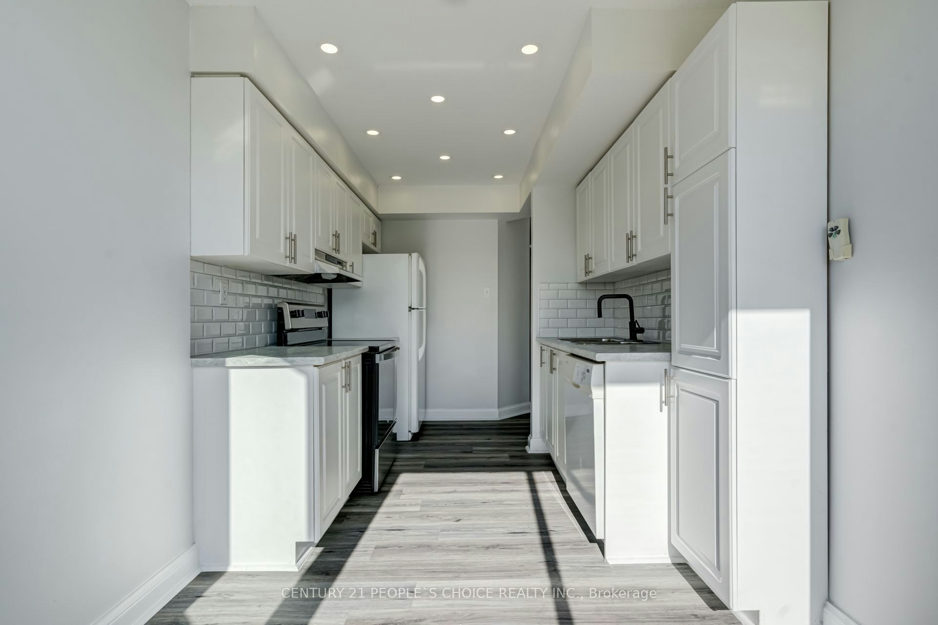 110-22 Hanover Road, Brampton, ON, L6S 5K7 - 19