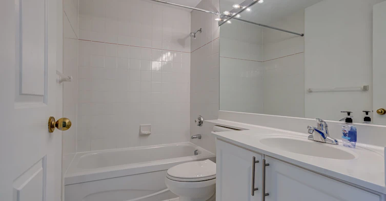 110-22 Hanover Road, Brampton, ON, L6S 5K7 - 39