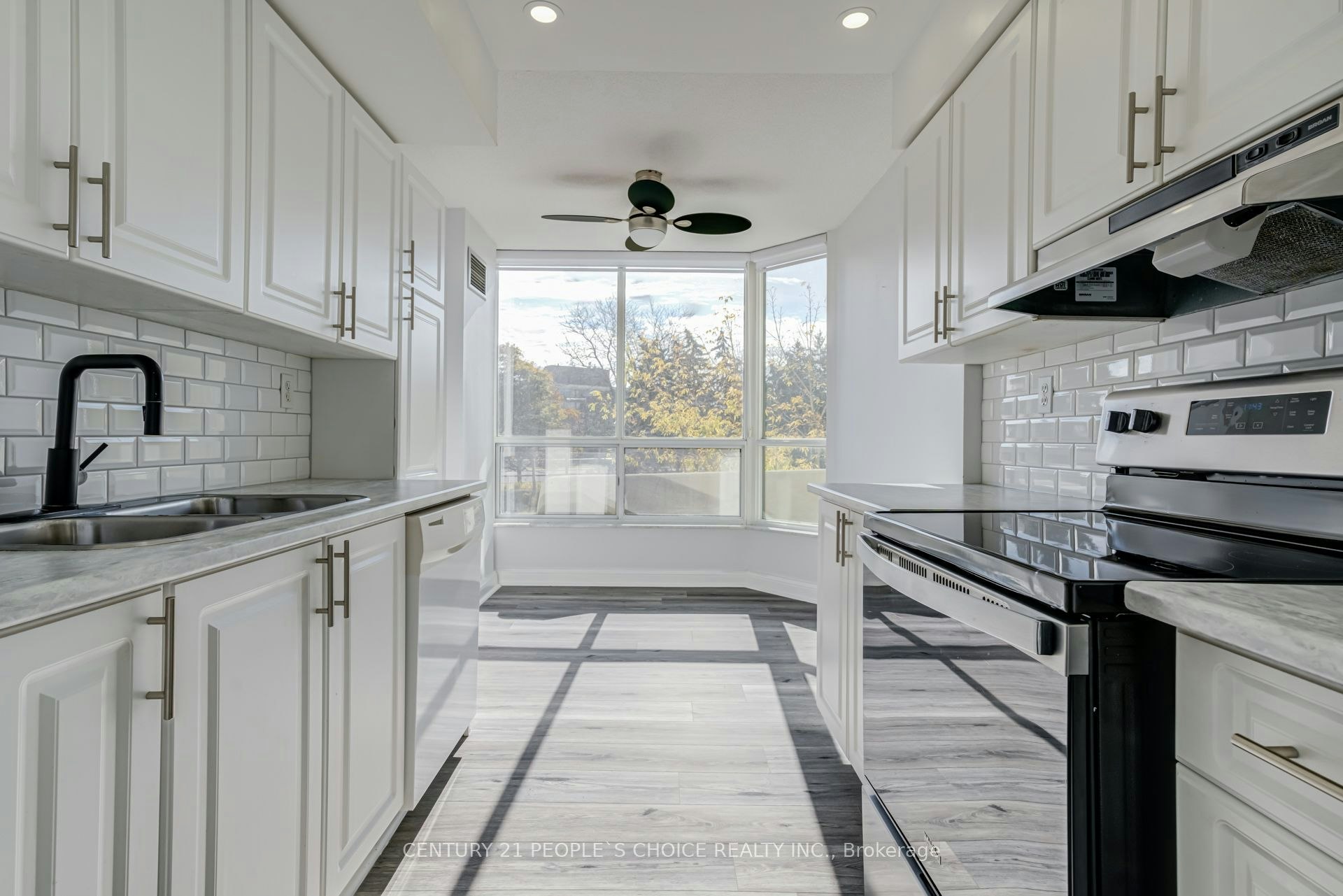 110-22 Hanover Road, Brampton, ON, L6S 5K7 - 18