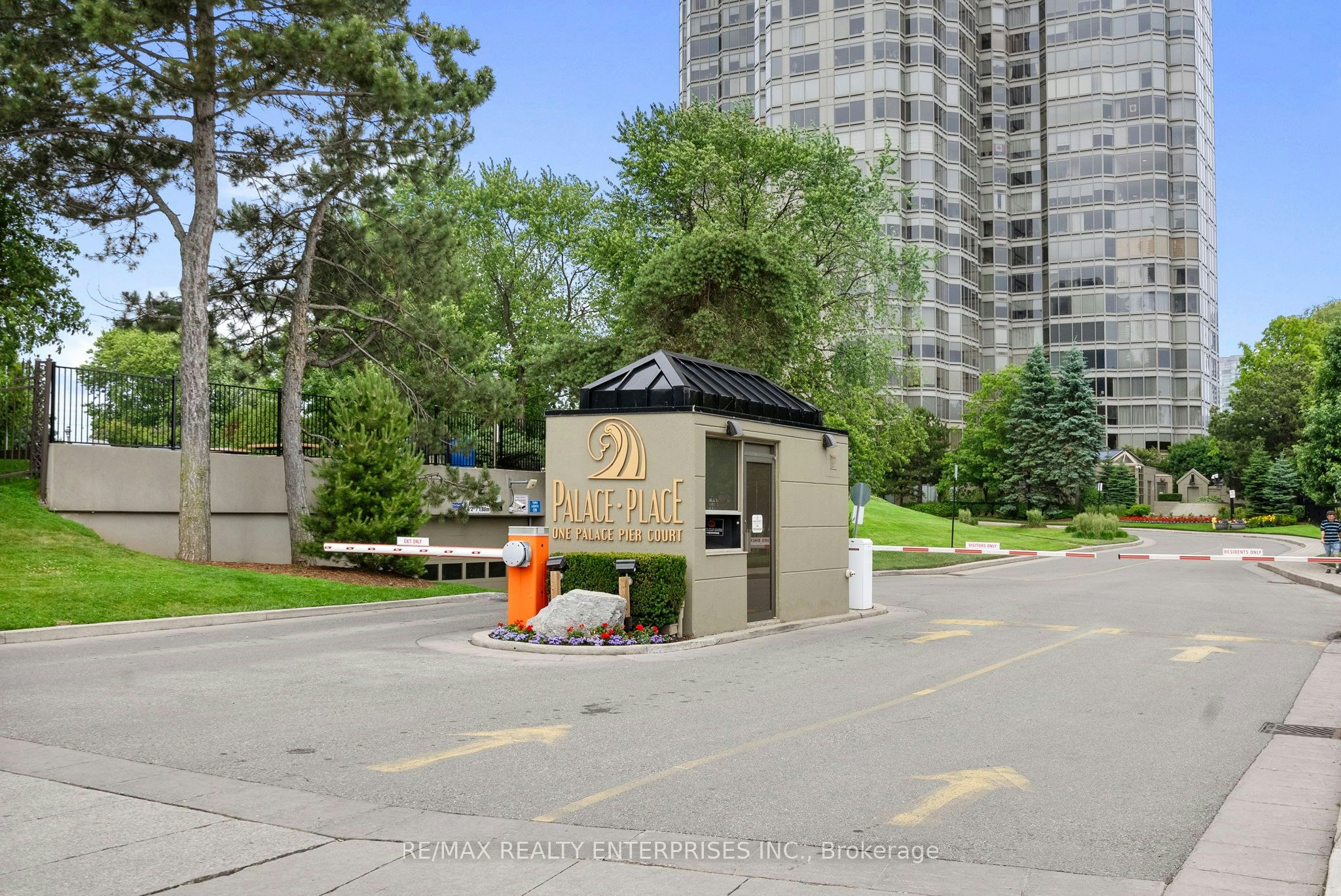 1208-1 Palace Pier Court, Toronto, ON, M8V 3W9 - 31
