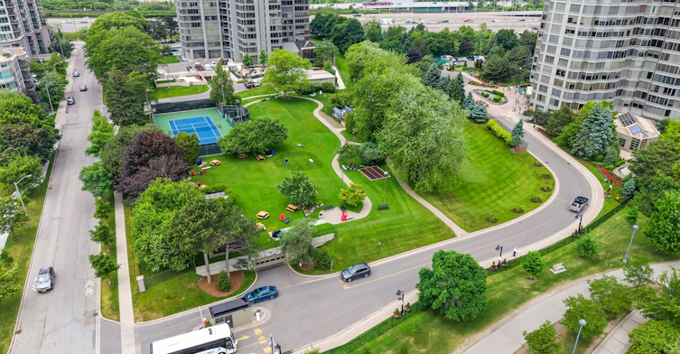 1208-1 Palace Pier Court, Toronto, ON, M8V 3W9 - 29