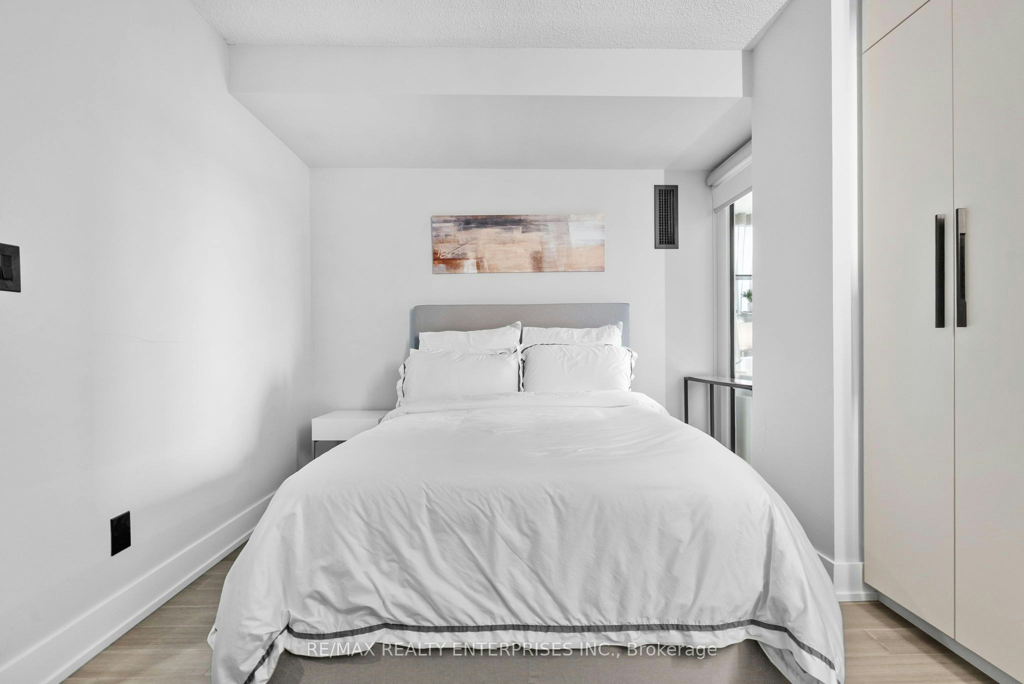 1208-1 Palace Pier Court, Toronto, ON, M8V 3W9 - 17