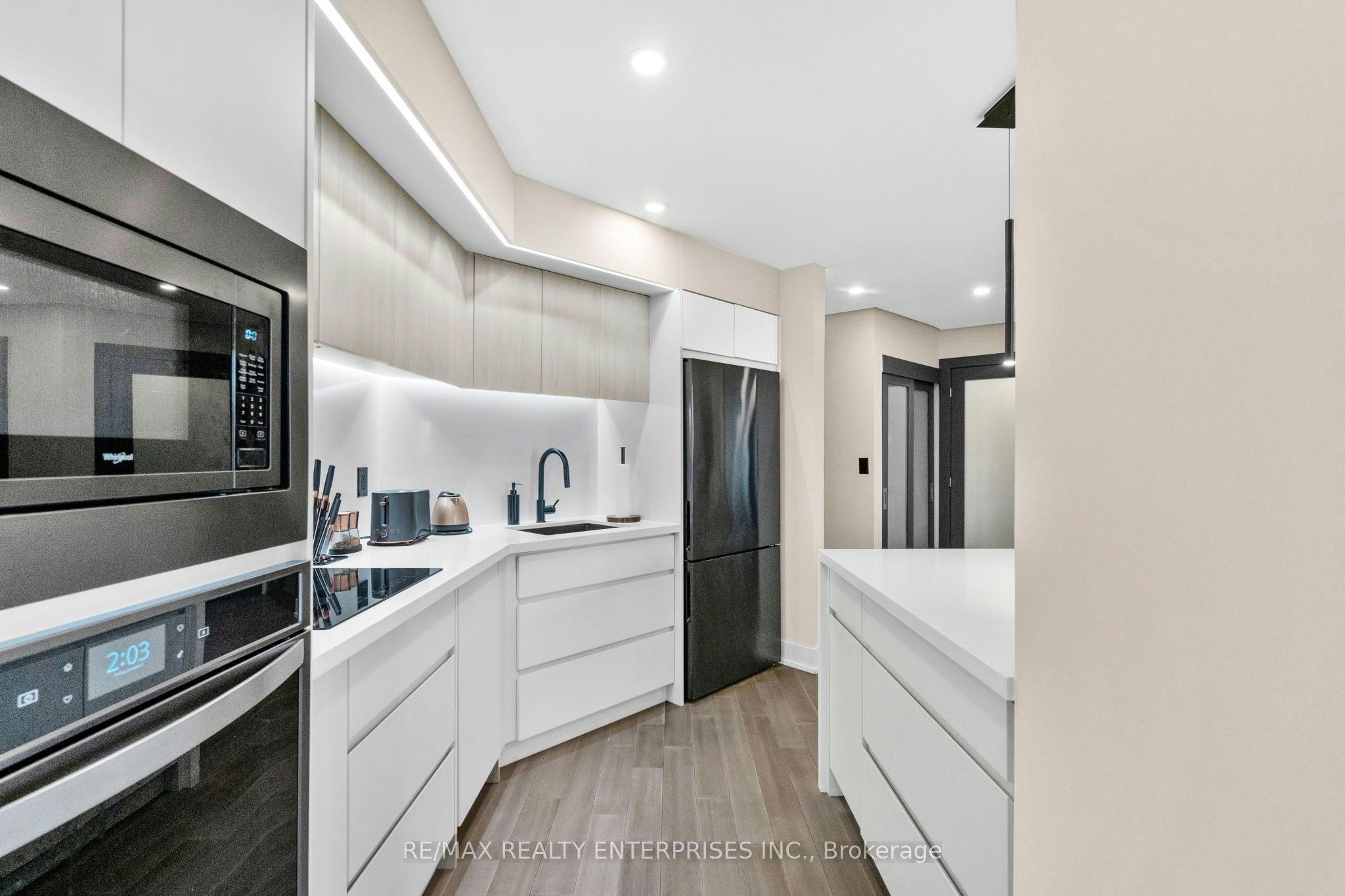 1208-1 Palace Pier Court, Toronto, ON, M8V 3W9 - 21