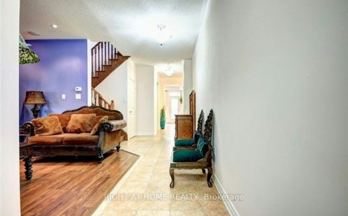 Main,2nd-65 Newington Crescent, Brampton, ON, L6P 3E8 - 12