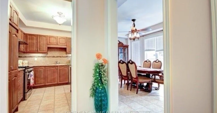 Main,2nd-65 Newington Crescent, Brampton, ON, L6P 3E8 - 11