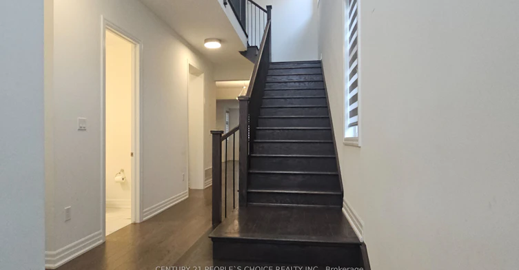 1385 Grigg Gardens, Oakville, ON, L6H 7W8 - 5