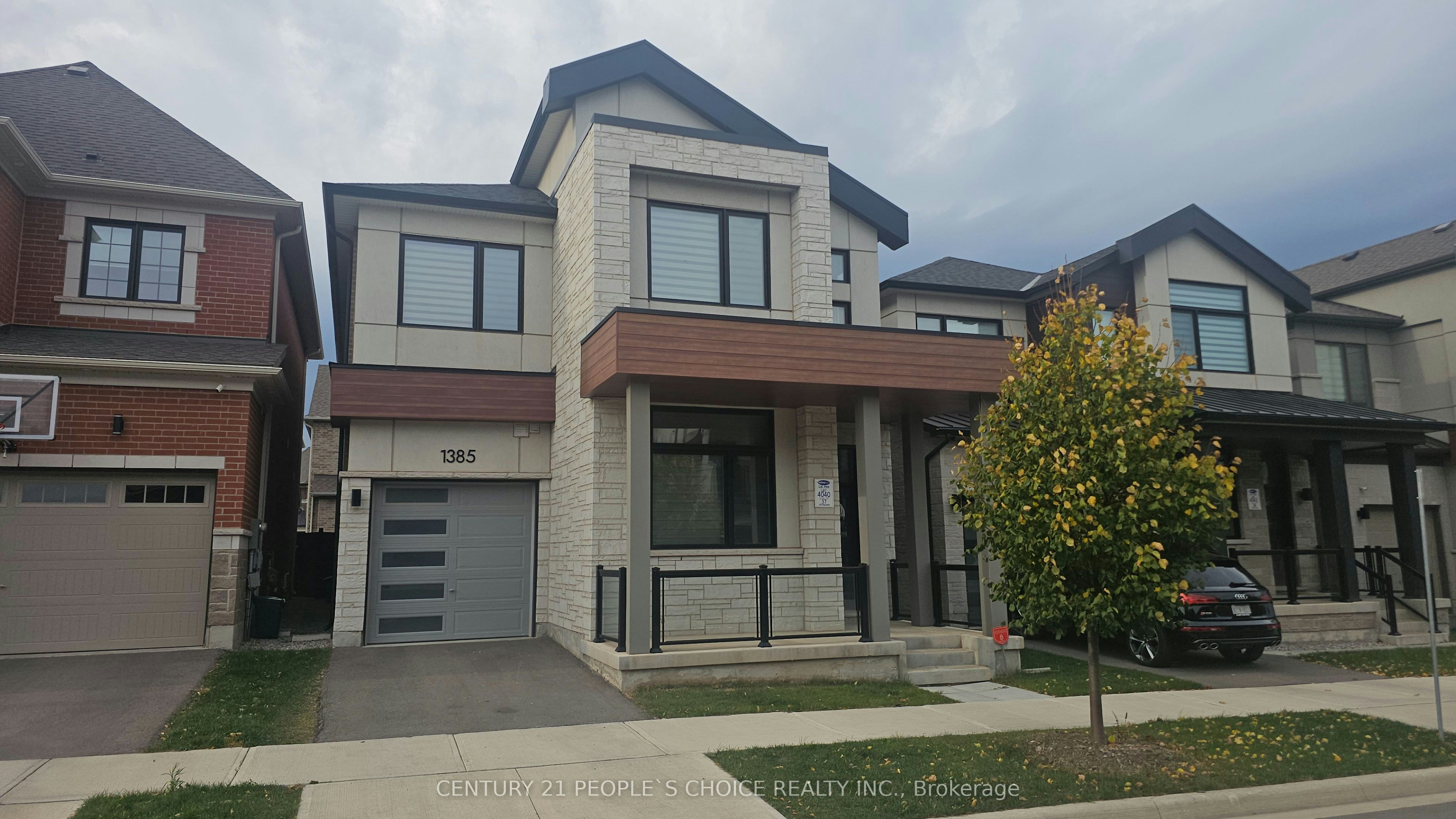 1385 Grigg Gardens, Oakville, ON, L6H 7W8