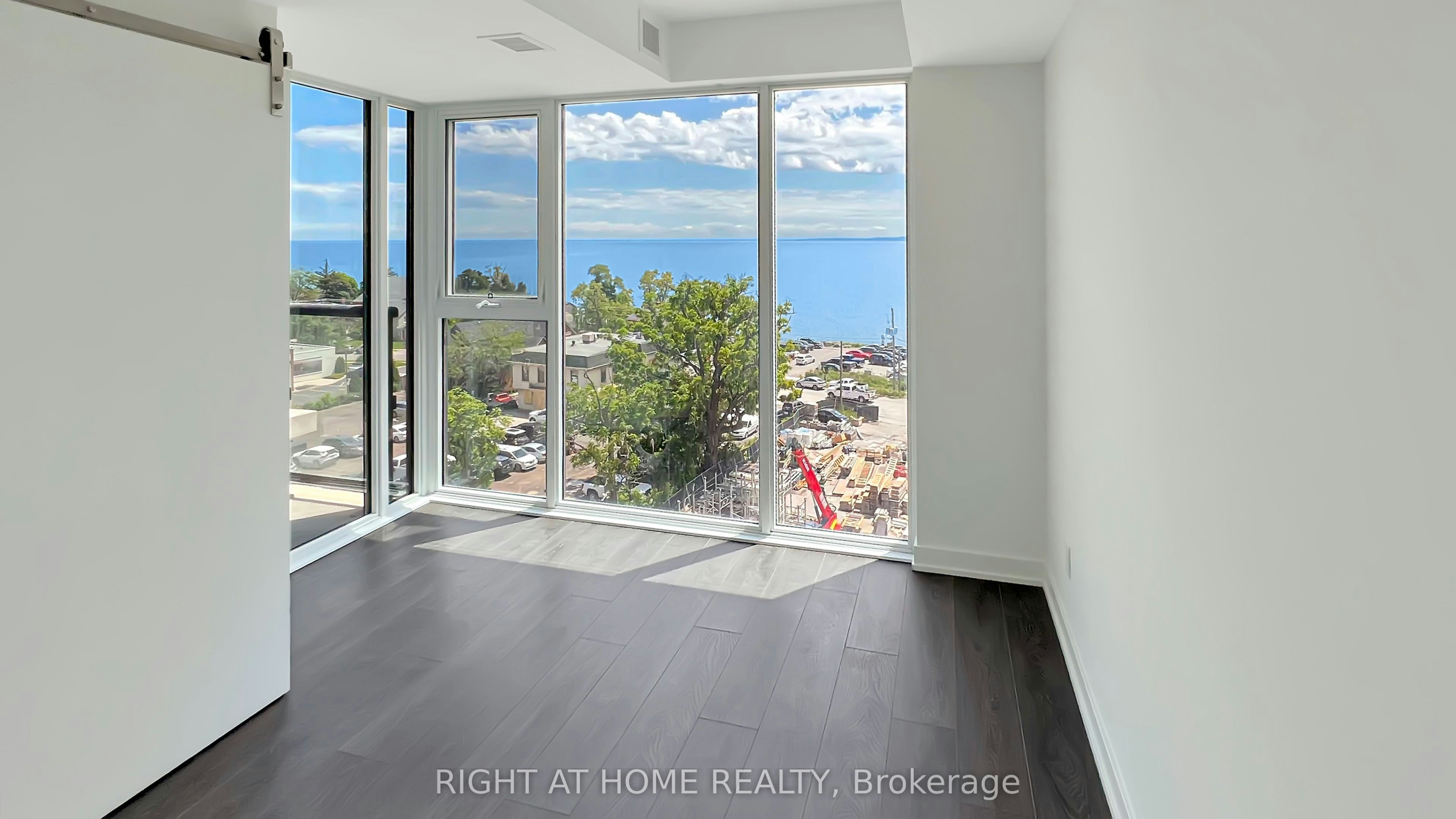 606-370 Martha Street, Burlington, ON, L7R 2P7 - 7