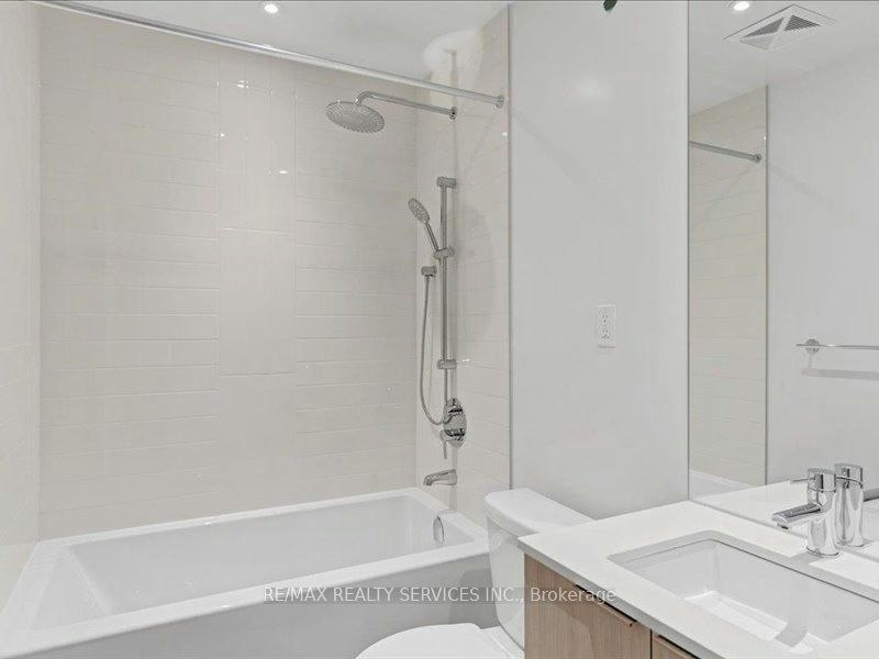908-448 Burnhamthorpe Road W, Mississauga, ON, L5B 0R4 - 10