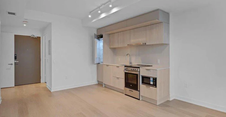 908-448 Burnhamthorpe Road W, Mississauga, ON, L5B 0R4 - 14