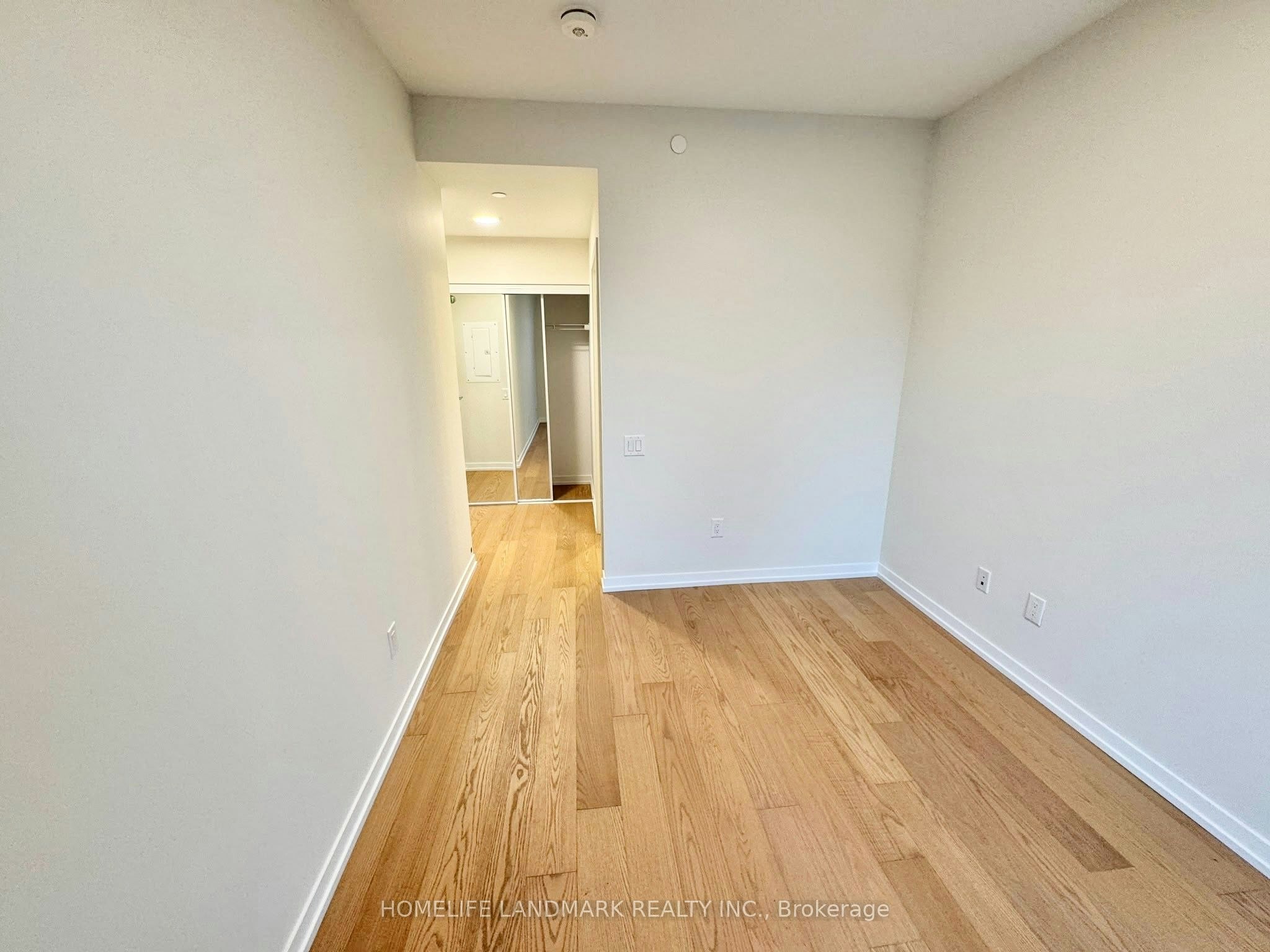 1808-4065 Confederation Parkway, Mississauga, ON, L5B 0L4 - 8