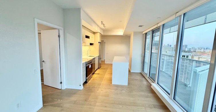 1808-4065 Confederation Parkway, Mississauga, ON, L5B 0L4 - 3