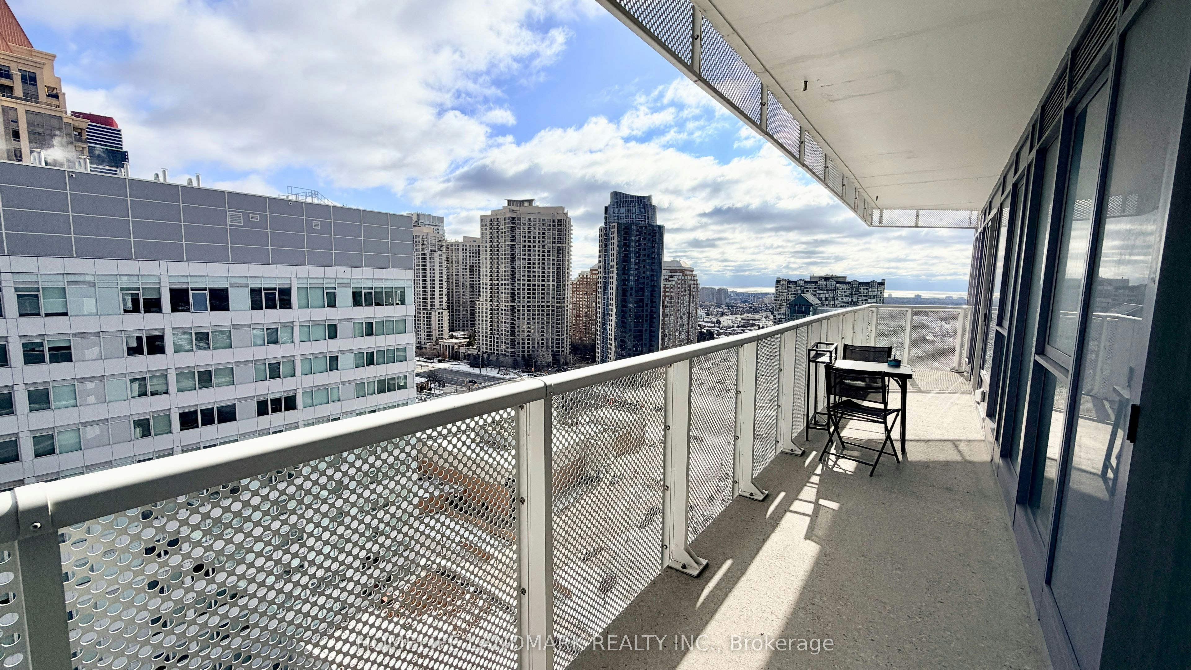 1808-4065 Confederation Parkway, Mississauga, ON, L5B 0L4 - 25