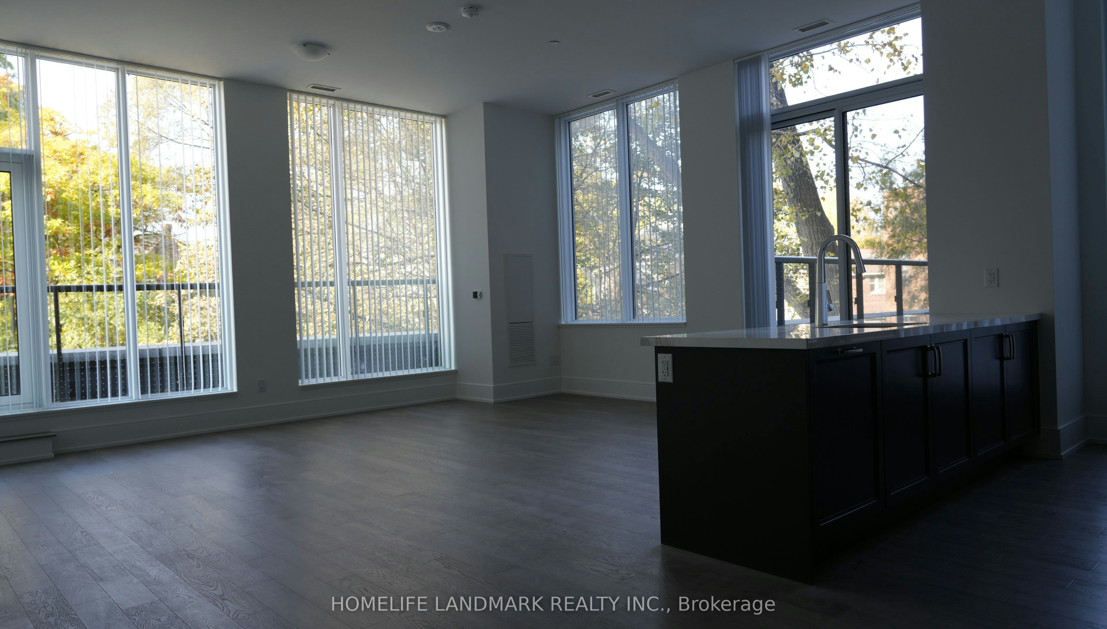 203-2450 Bloor St Street W, Toronto, ON, M6S 0A9 - 7