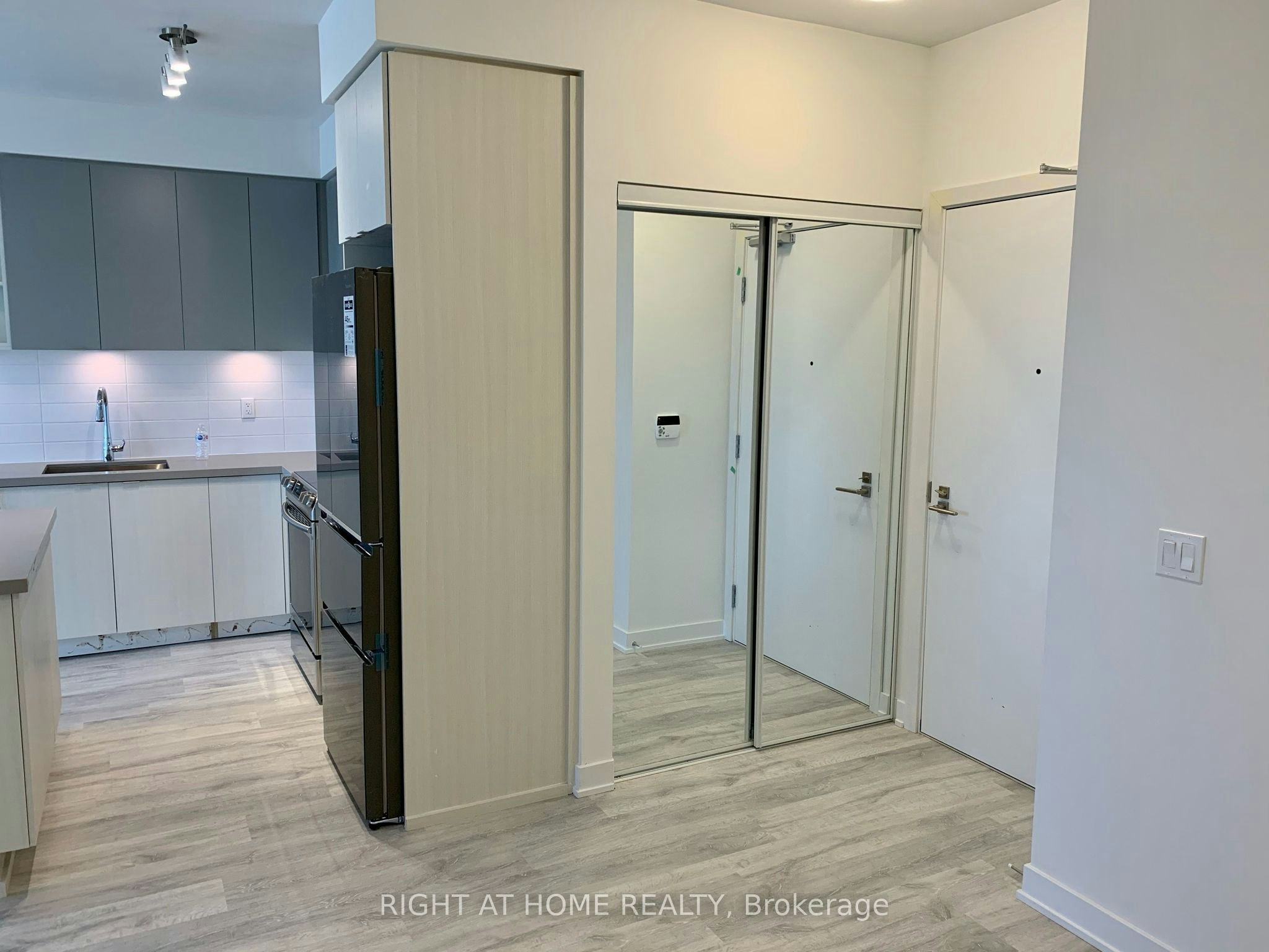 1810-4677 Glen Erin Drive, Mississauga, ON, L5M 2E3 - 12