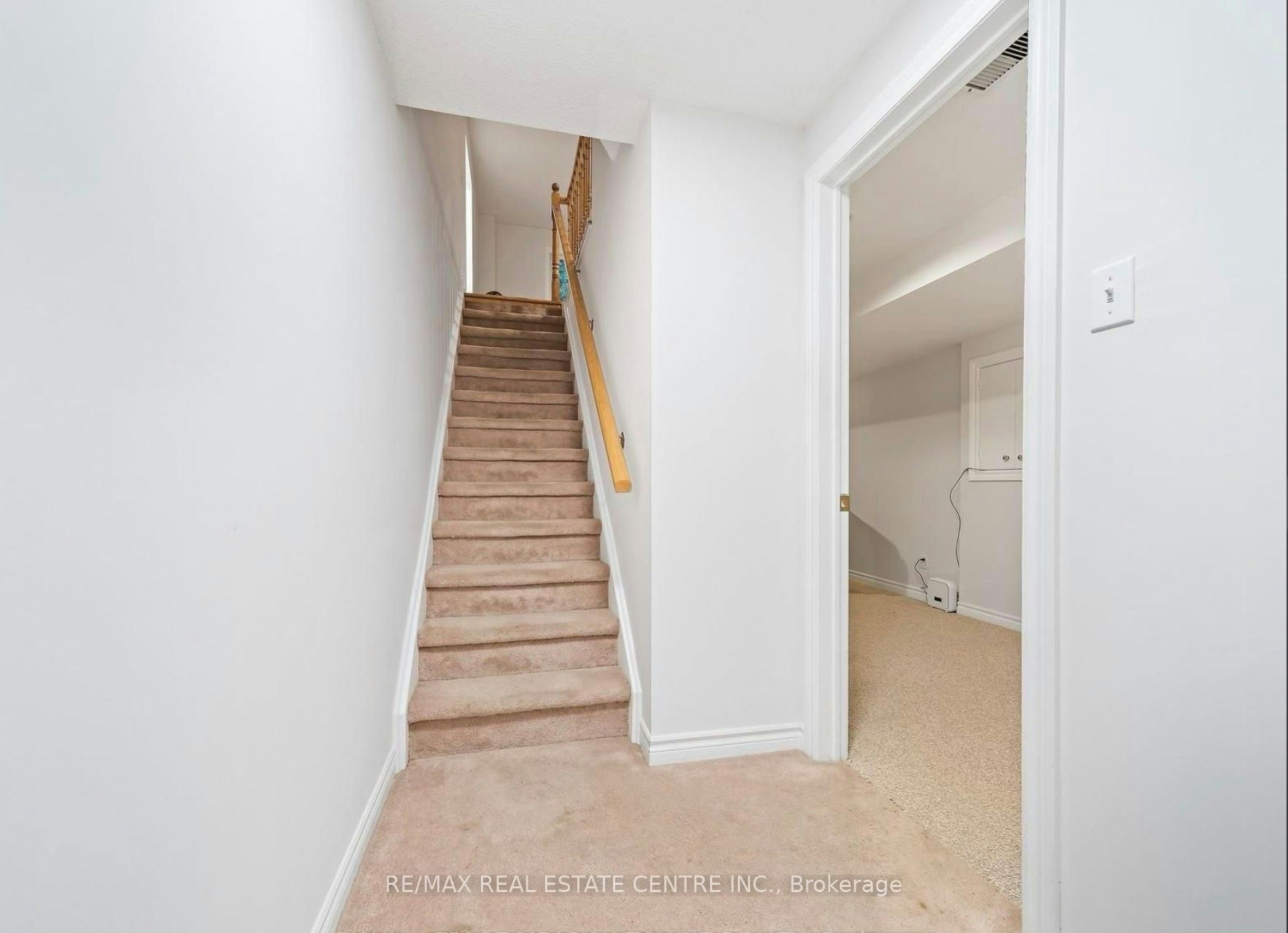 11-76 River Drive, Halton Hills, ON, L7G 2J2 - 22