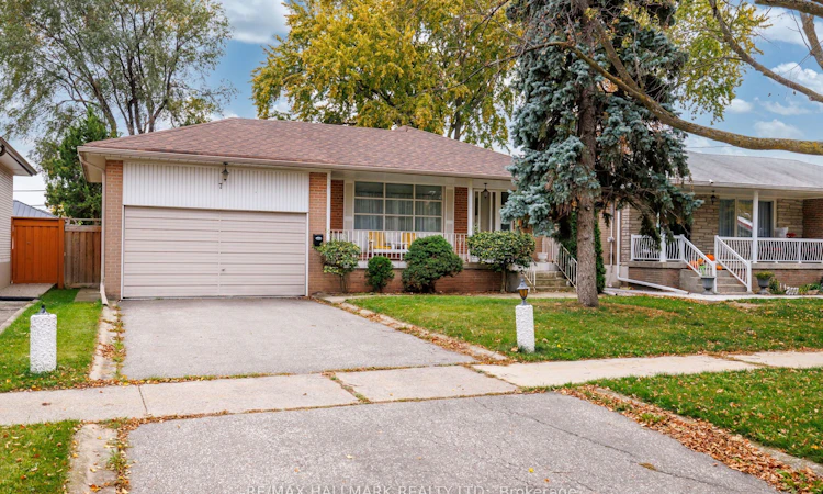 7 Mancroft Crescent