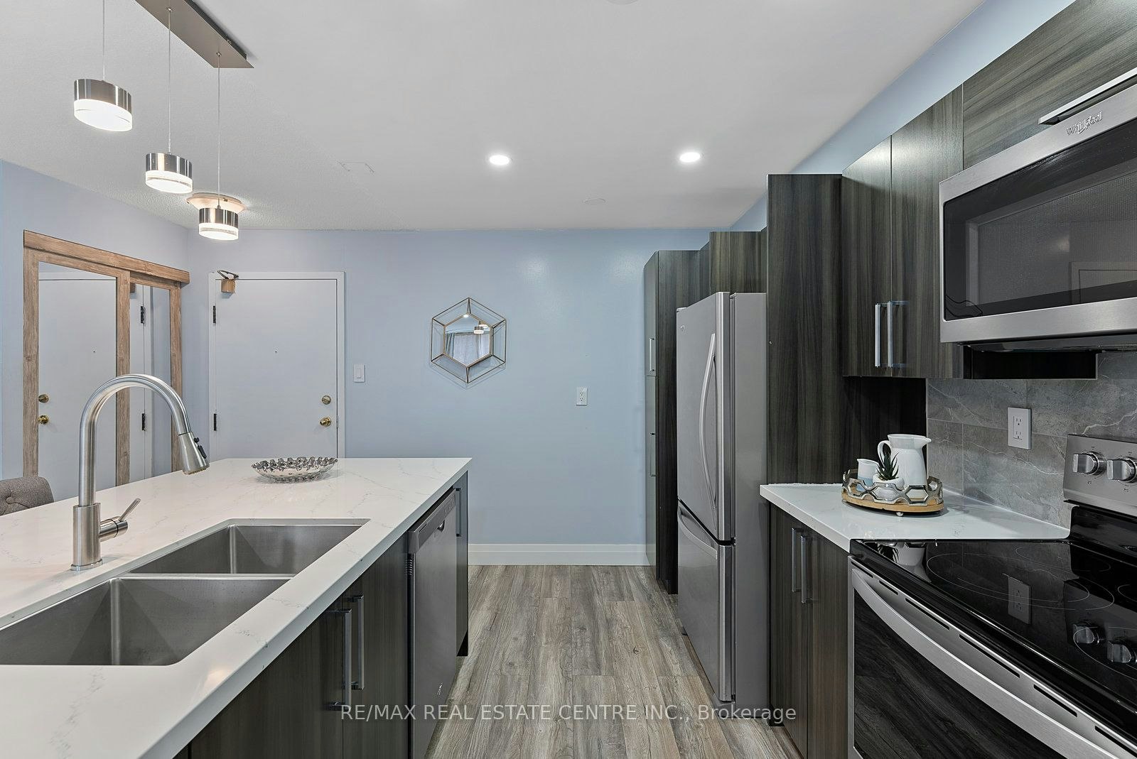 104-4205 Shipp Drive, Mississauga, ON, L4Z 2Y9 - 16