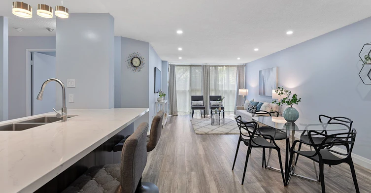 104-4205 Shipp Drive, Mississauga, ON, L4Z 2Y9 - 2