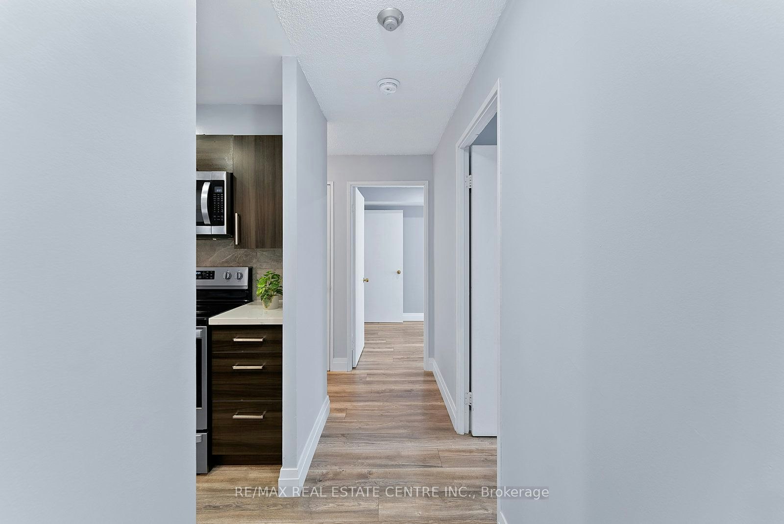 104-4205 Shipp Drive, Mississauga, ON, L4Z 2Y9 - 18