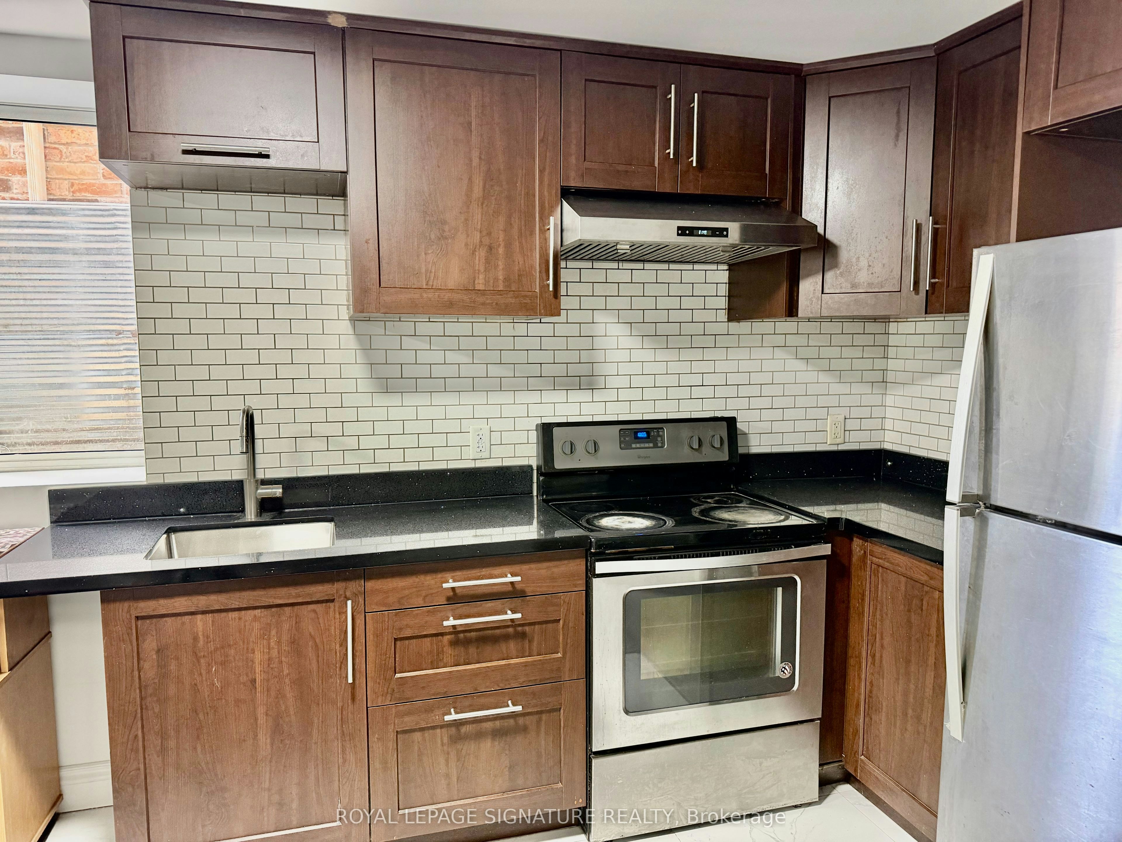 80 Midcrest Circle, Brampton, ON, L6Y 0B7 - 7