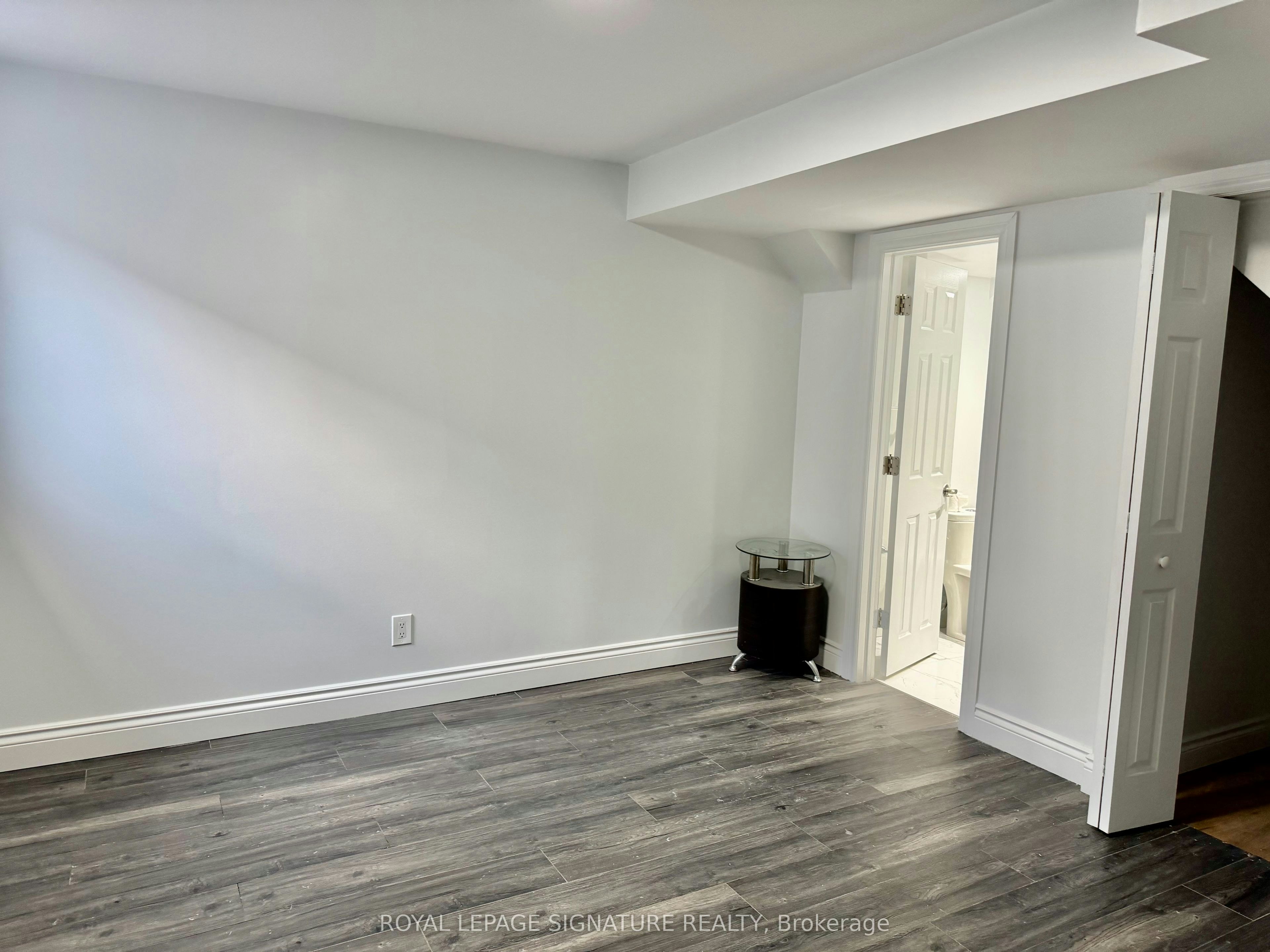 80 Midcrest Circle, Brampton, ON, L6Y 0B7 - 10