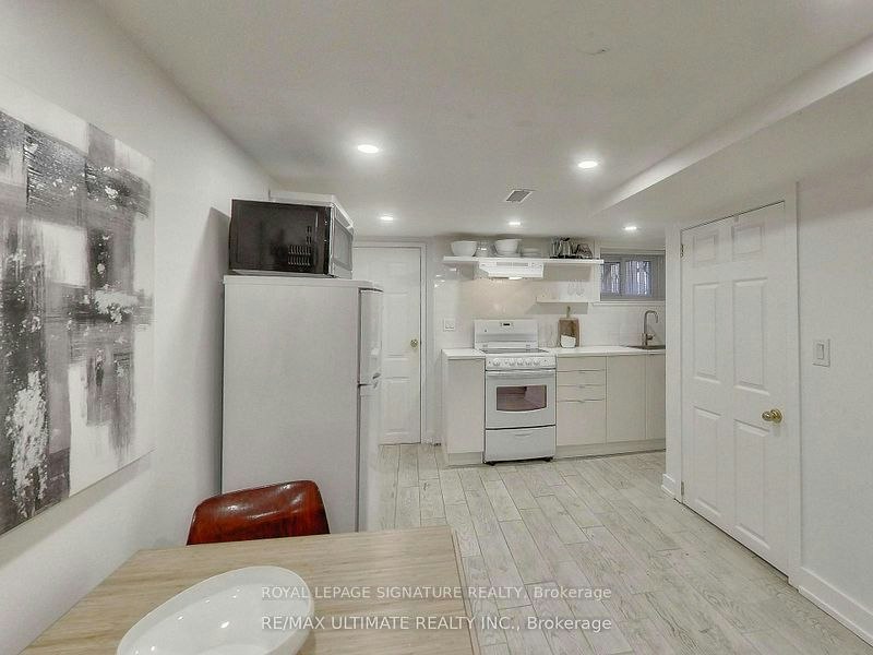 Bsmt-24 Pauline Avenue, Toronto, ON, M6H 3M8 - 5