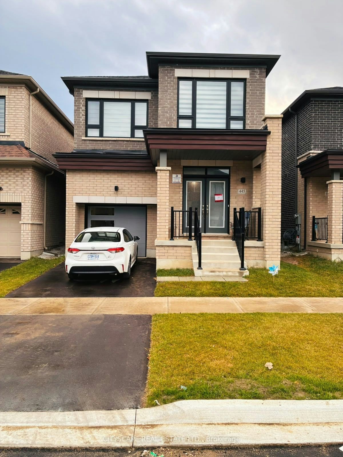 445 Kennedy Circle W, Milton, ON, L9E 2C6