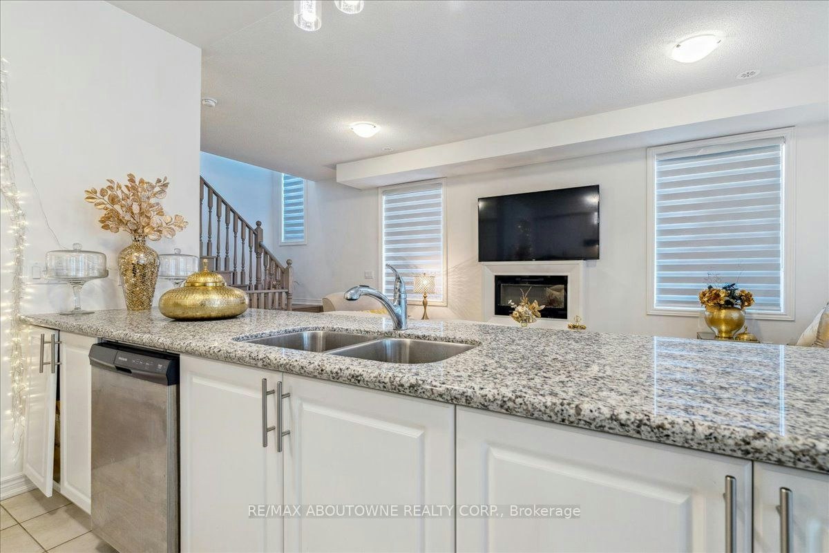 445 Brooklyn Common N/A, Oakville, ON, L6H 3P4 - 14